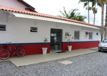 Duas unidades de saúde de São João Batista têm atendimentos suspensos por casos de Covid-19 entre funcionários