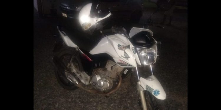 Jovem de 22 fica gravemente ferido em acidente na SC-410, em São João Batista