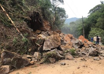 Rolador em Canelinha, terá novas dinamitações e interdição