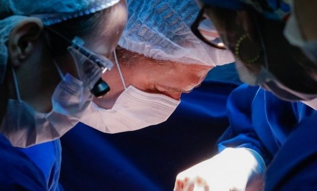 Hospital de Nova Trento retoma cirurgias de catarata