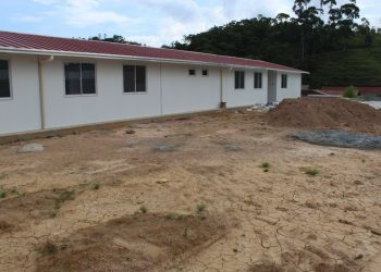 Escola do bairro Timbezinho receberá quadra poliesportiva