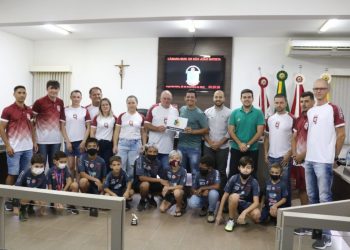Associação e Pais e Amigos do Futsal recebe Moção de Aplausos