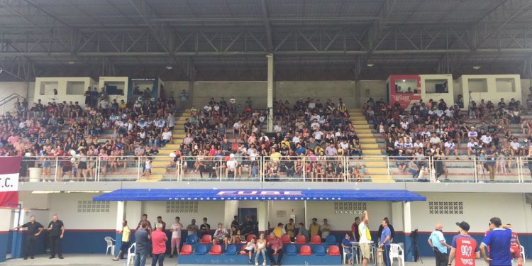 Ribanceira e Fernandes vencem pelo Campeonato Municipal