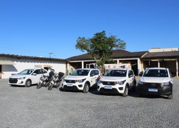 Secretarias de Assistência Social, de Educação e Sisam recebem novos veículos