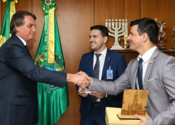 Vereadores batistenses se encontram com presidente Jair Bolsonaro