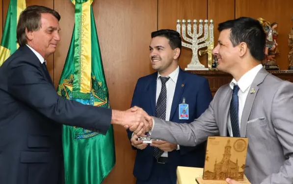 Vereadores batistenses se encontram com presidente Jair Bolsonaro