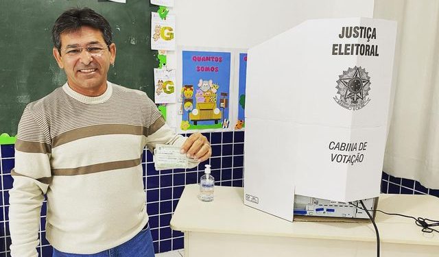 Joel Lucinda é eleito novo prefeito de Porto Belo