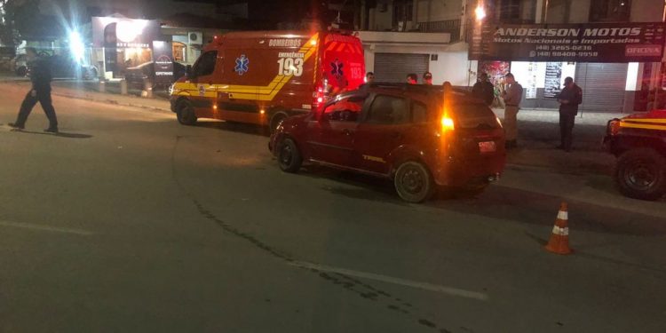Acidente envolve viatura do Corpo de Bombeiros, em São João Batista