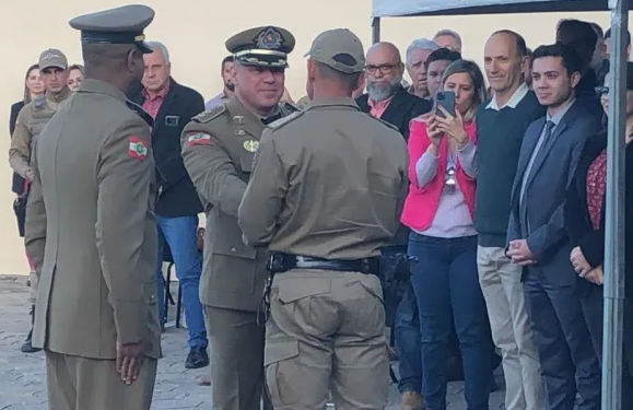 Tenente coronel Eder Jaciel volta ao comando da PM da região