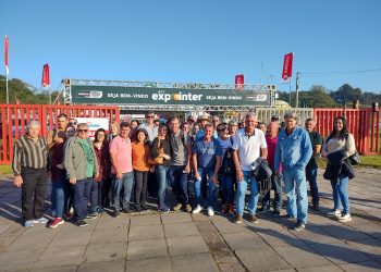 Produtores rurais de São João Batista visitam 45ª Expointer