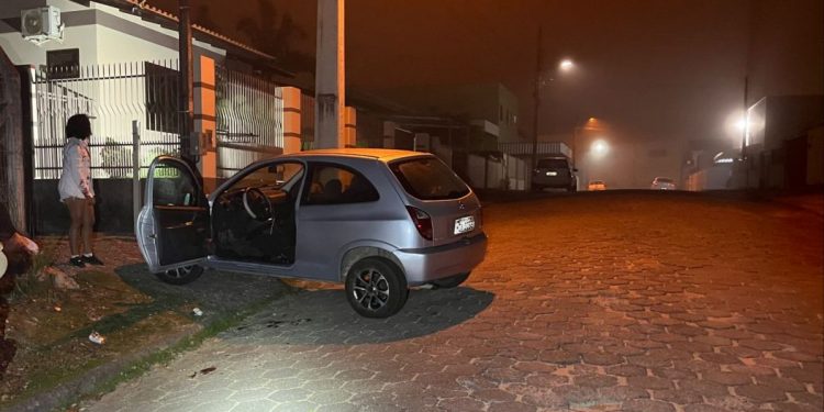 Homem leva quatro tiros em tentativa de homicídio, em São João Batista