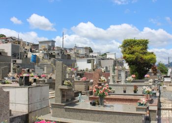 Prefeitura de São João Batista removerá recipientes que gerem acúmulo de água no Cemitério