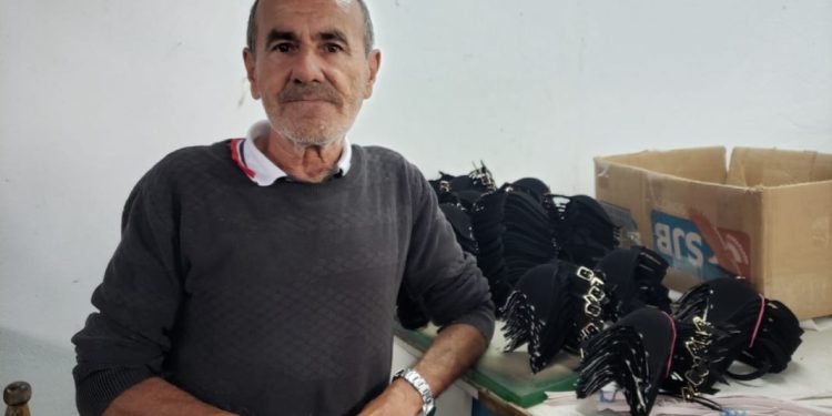 Ivo Schimite se tornou sapateiro em São João Batista