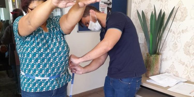 Grupos de reeducação alimentar auxiliam na perda de peso e no combate a doenças