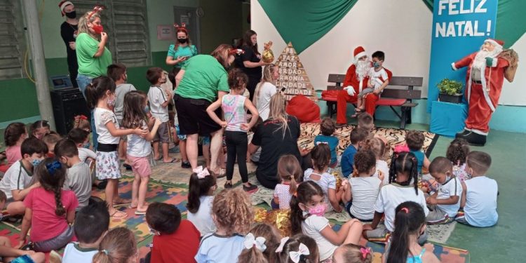 Na Mega Motos, latinhas viram presentes