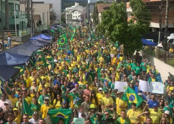 Brusque registrou nova manifestação neste sábado