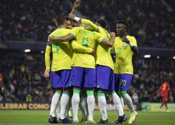 Copa: com chances de classificação, Brasil e Suíça duelam pelo Grupo G