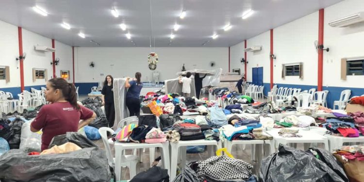 Defesa Civil de Santa Catarina entrega 19,6 mil kits de assistência humanitária