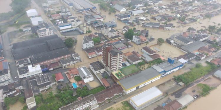 Enchente histórica assusta São João Batista