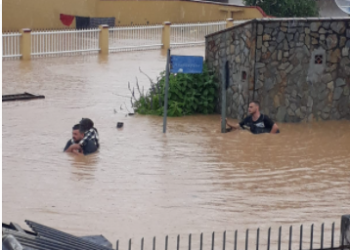 Rio Tijucas está 8.83 metros acima da média e tendência de subir, em São João Batista