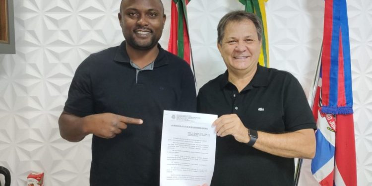 Lei que cria o programa Bolsa Atleta em São João Batista é sancionada