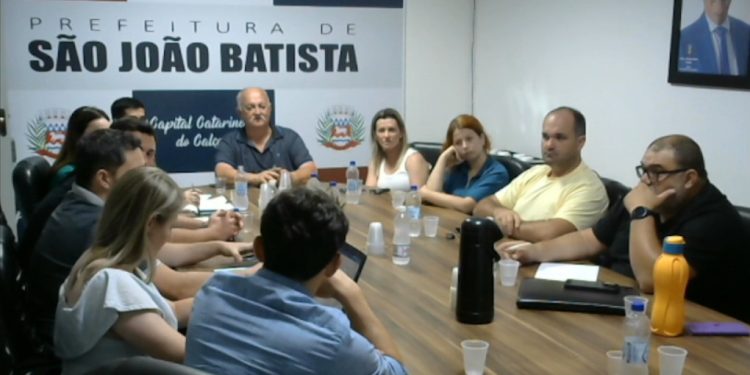 Prefeitura diz que diálogo com professores avançou, em São João Batista