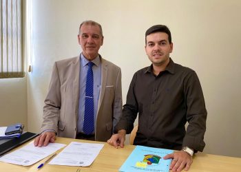 Presidente do Legislativo se reúne com gerente da Caixa