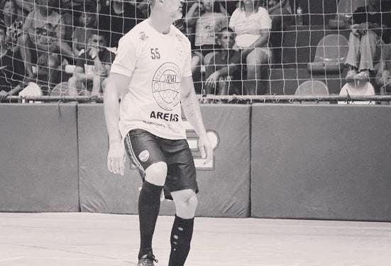 Atleta morre durante partida de futsal em Tijucas