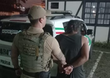 PM recupera veículo furtado em São João Batista