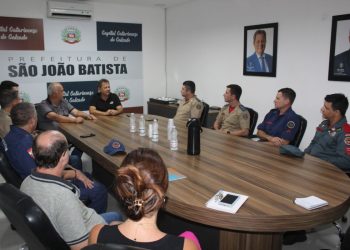 Novo comandante do Batalhão de Bombeiros Militar visita São João Batista