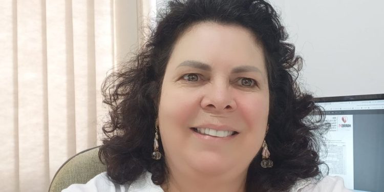 Secretária de Saúde de Nova Trento assume coordenação da Rede de Urgências e Emergências