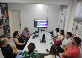 Reunião trata sobre implementação de sistema de monitoramento por câmeras OCR