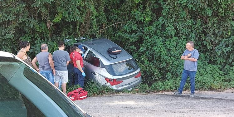 Duas pessoas morrem em grave acidente na SC-108, em São João Batista