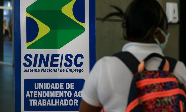 Santa Catarina está com mais de 7 mil vagas de emprego abertas