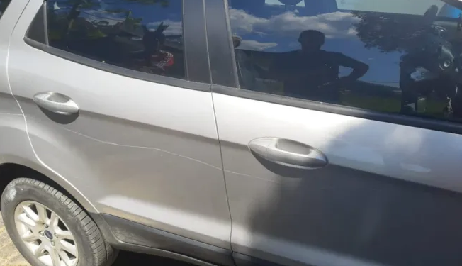 Veículos são danificados em evento escolar no Centro de Major Gercino