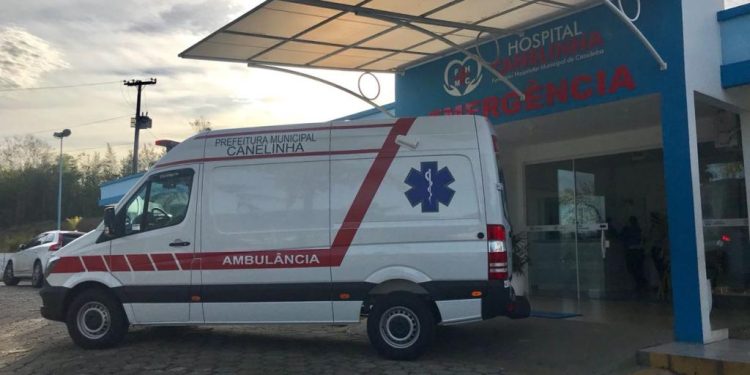 Criança de 5 anos cai de escada e sofre traumatismo craniano, em Canelinha