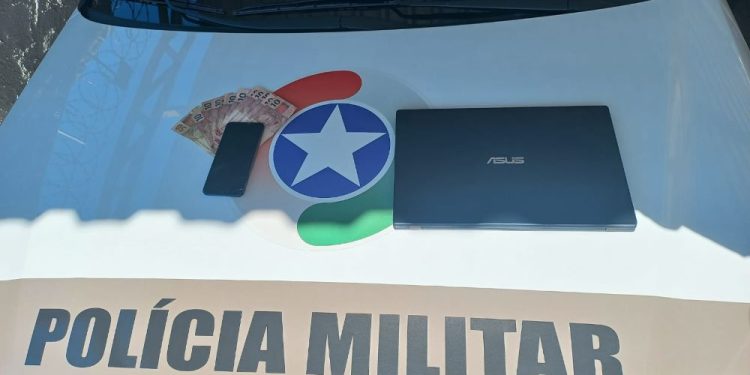 PM prende suspeito de furtar sorveteria em São João Batista