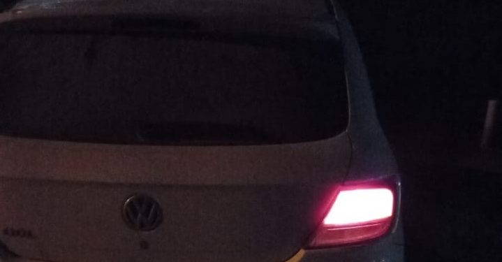 Veículo roubado é recuperado pela PM, em São João Batista