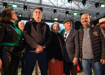 Bolsonaro participa da Festa do Agricultor e Motorista em Ituporanga