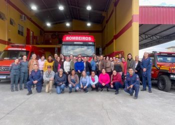 Agentes de Saúde passam por capacitação junto aos bombeiros
