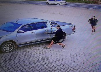 Dupla é presa, após roubo de veículo em Canelinha