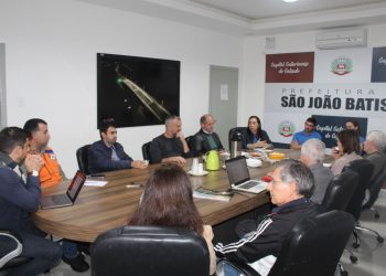 Reunião trata sobre possibilidade de estudo com abrangência microrregional relativo a cheias do Rio Tijucas