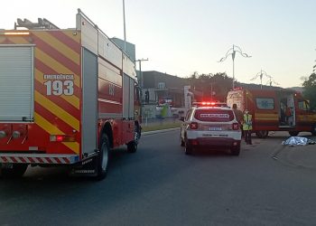 Homem cai de sacada de prédio e morre em São João Batista