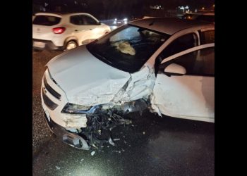 Dois veículos colidem na Rodovia SC-108, em Nova Trento