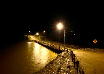 Trânsito sobre ponte provisória da Colônia Nova Itália é temporariamente suspenso