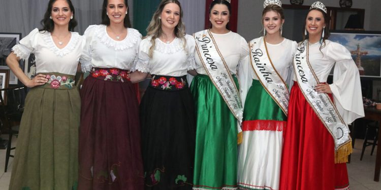 Eliminatória define três candidatas a soberanas da 30ª Incanto Trentino