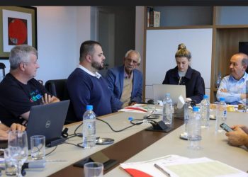 Prefeito e vice de Nova Trento fazem reivindicações ao governador Jorginho Mello