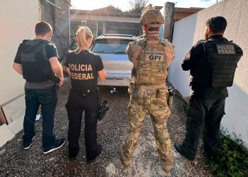 PF cumpre mandados no RS e SC em investigação de tráfico de drogas e lavagem de dinheiro