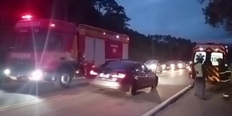 Um homem ficou ferido em grave acidente na SC-410