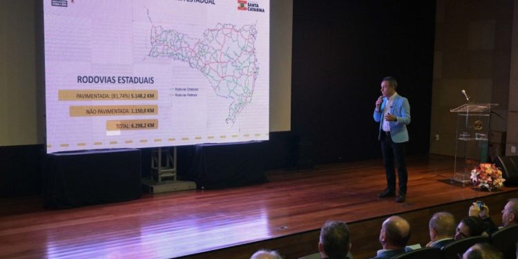 Governo lança o programa Estrada Boa e inclui asfalto de Angelina a Major Gercino